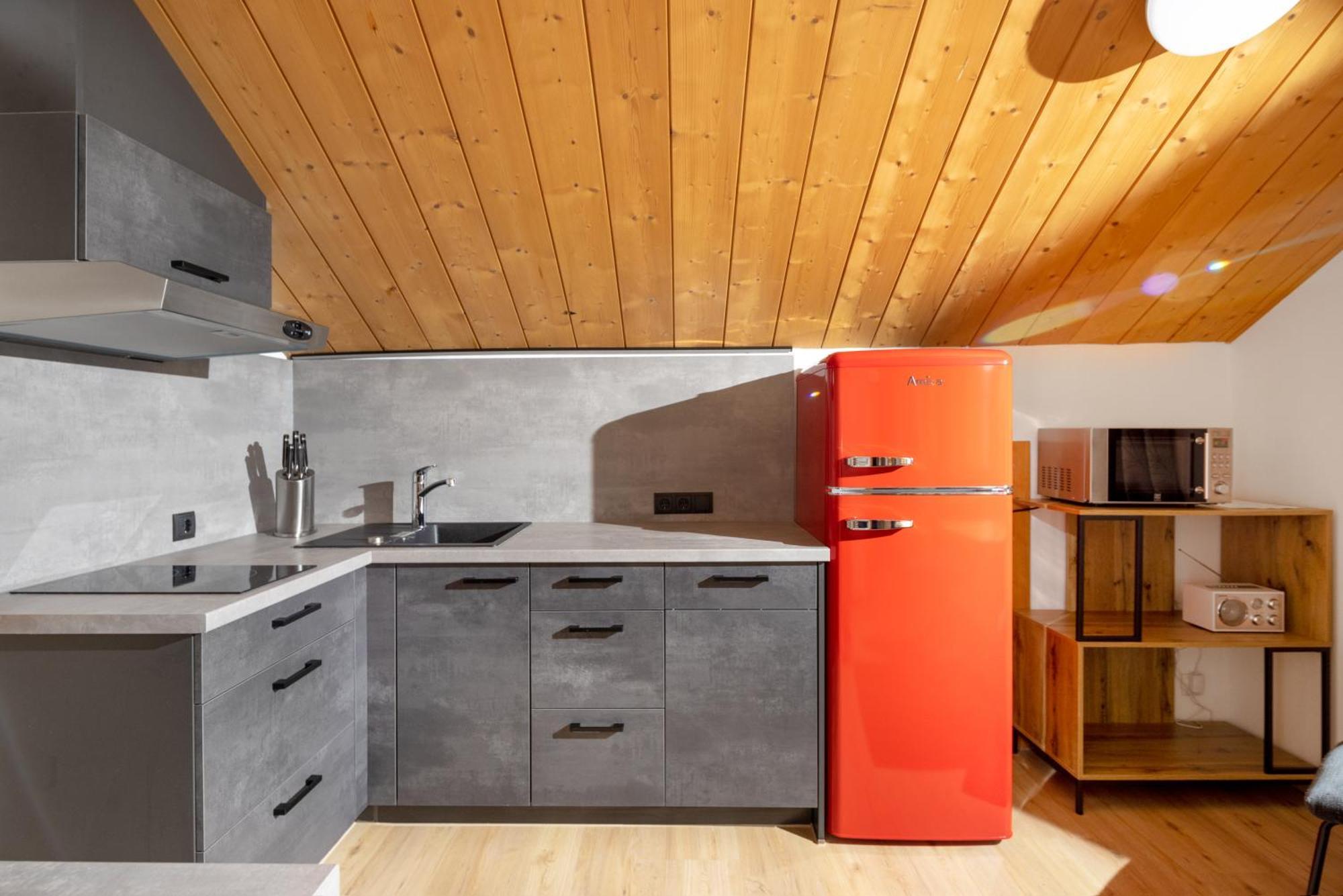 Apartmenthaus Matri By Pferd Auf Wolke Wald am Arlberg Eksteriør billede